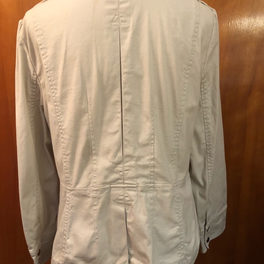 Fitted Jacket - Picture 4 of 7